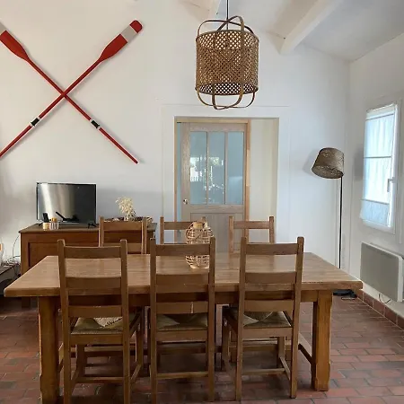 Hébergement de vacances Charmante Vendéenne 5chambres 200m De La *