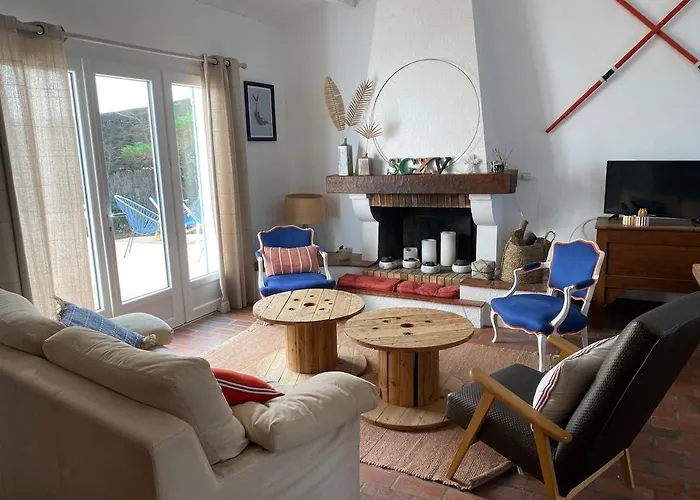 Charmante Vendeenne 5chambres 200m De La * סן-ז'יל-קרואה-דה-וי